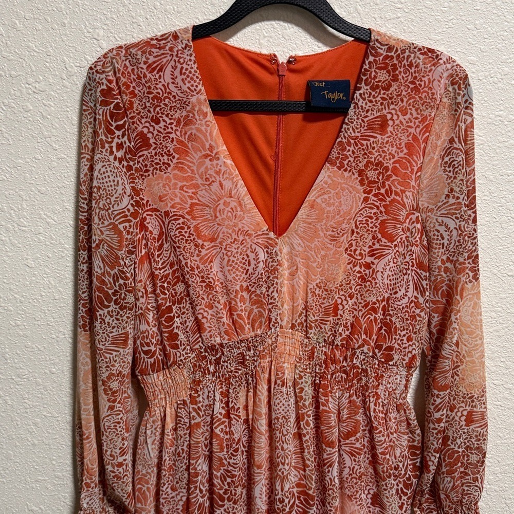 Just Taylor Orange Paisley Floral Smocked Waist Tiered Mini Dress Womens Size‎ 6 - Picture 2 of 12